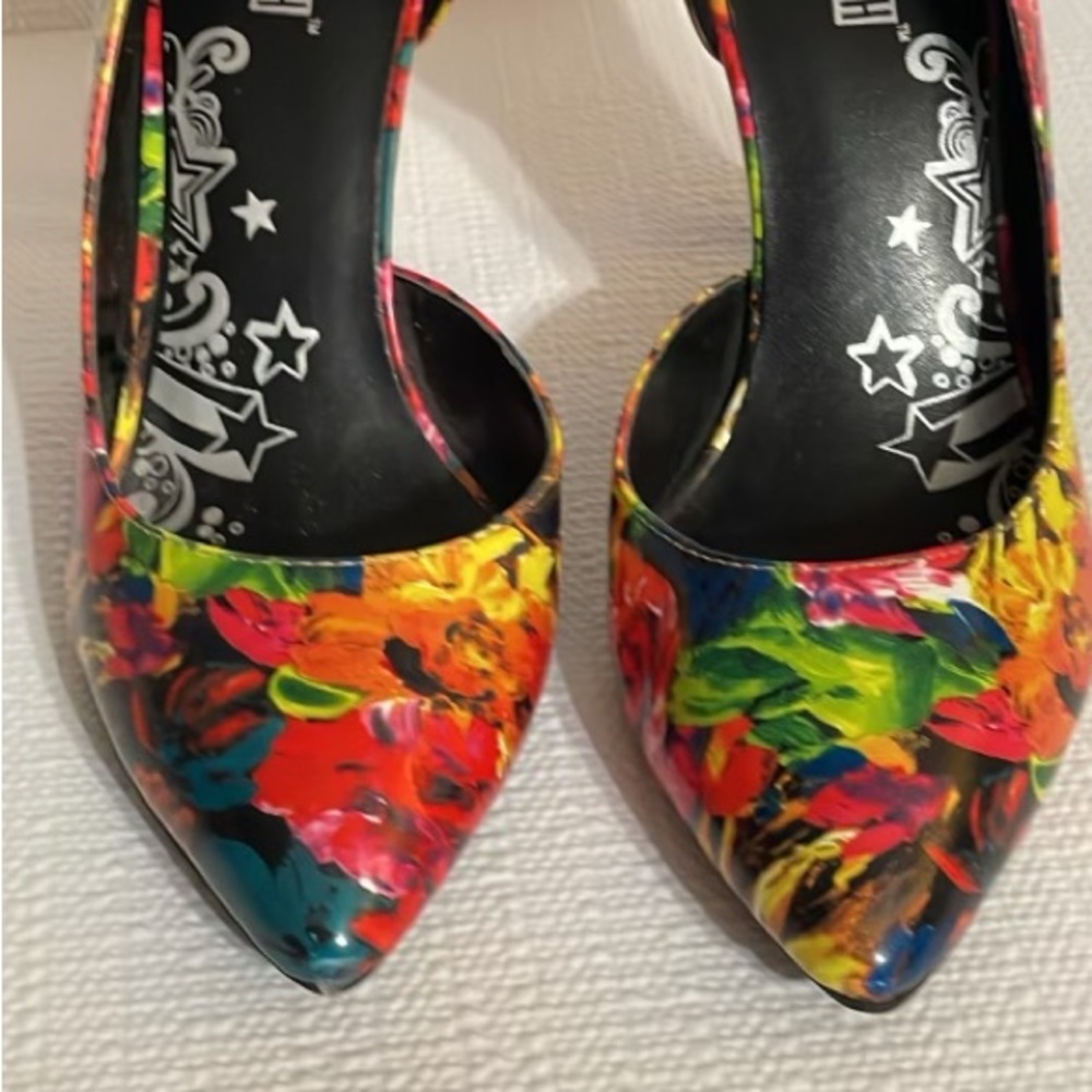 Brash multicolor ,floral high heels , size 7.